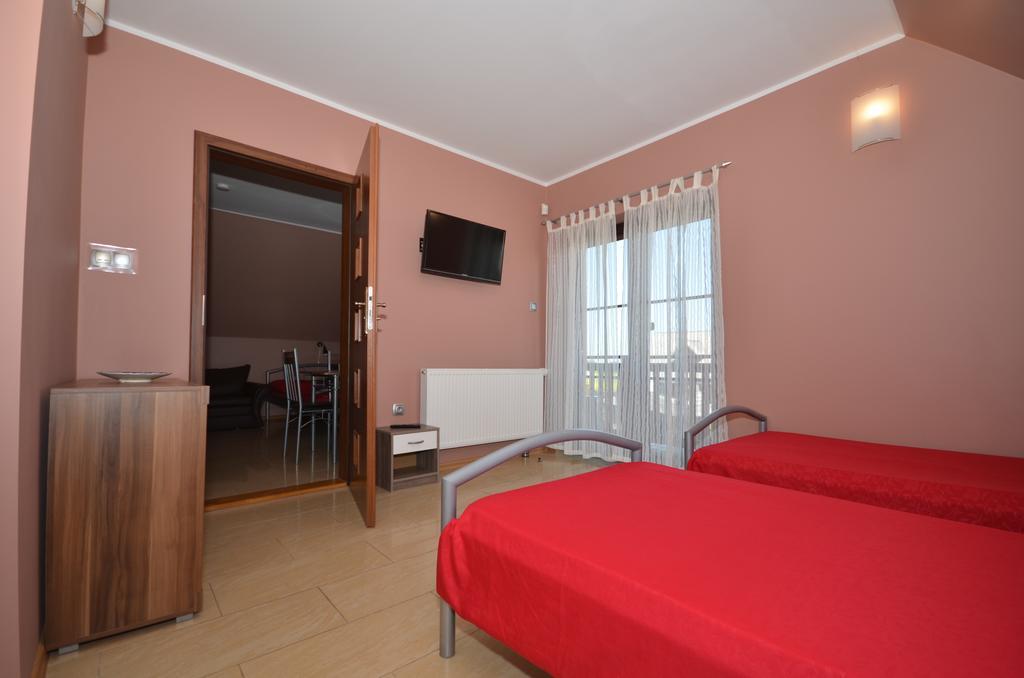 Pod Strzecha Hotel Ujście-Darłowskie Екстериор снимка