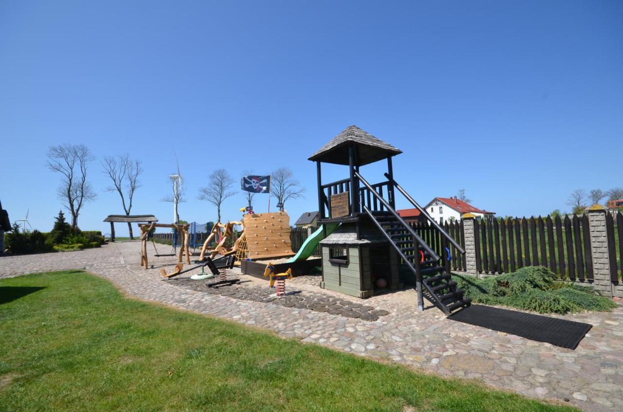 Pod Strzecha Hotel Ujście-Darłowskie Екстериор снимка